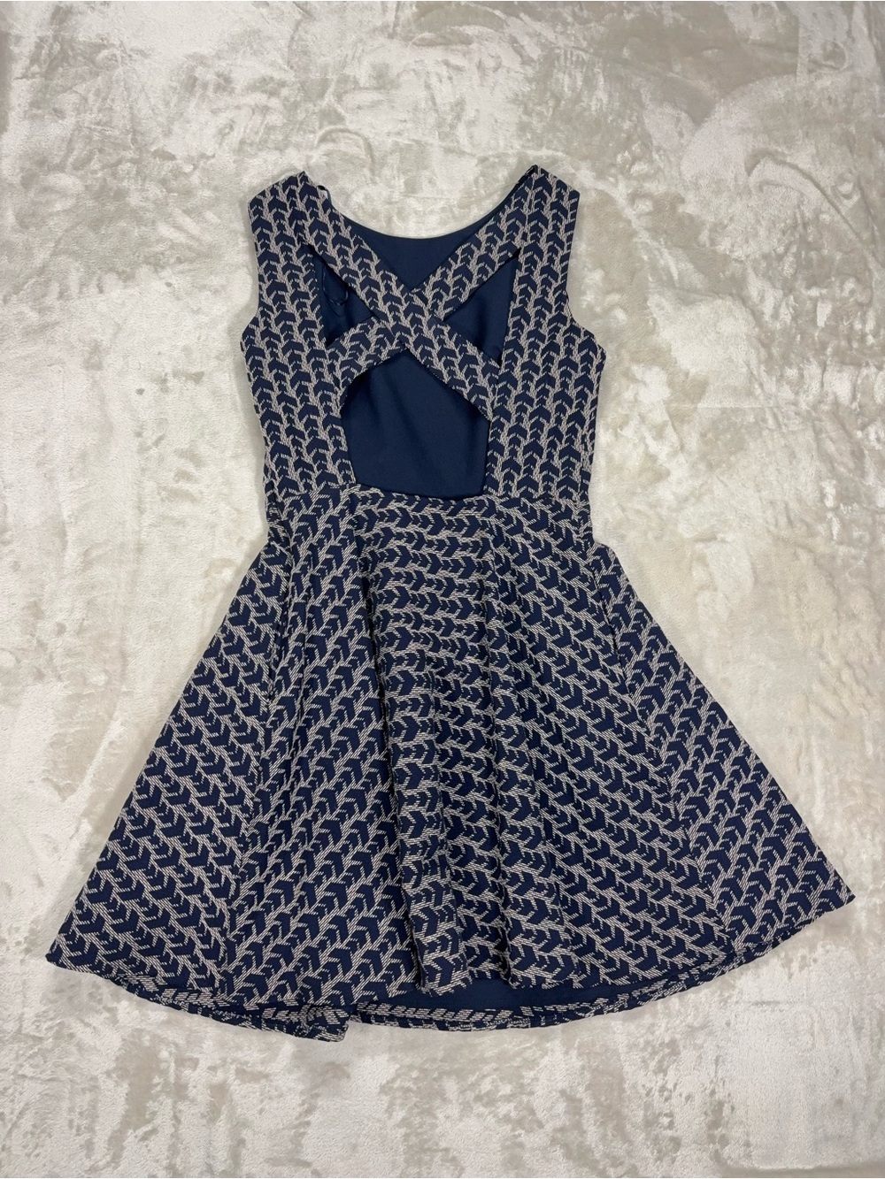 Zara Open Back Cross Strap Fit & Flare Dress NWT Navy Beige M - Picture 3 of 13